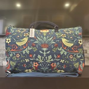 Lulu Dharma Carpet Bag